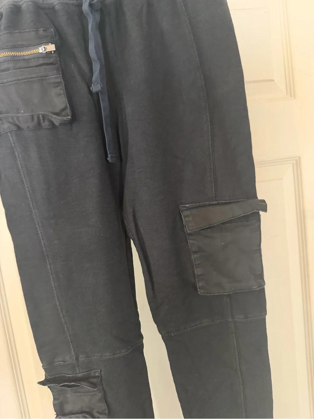 Free People Black Utility Cargo Joggers lots of pockets sz Small